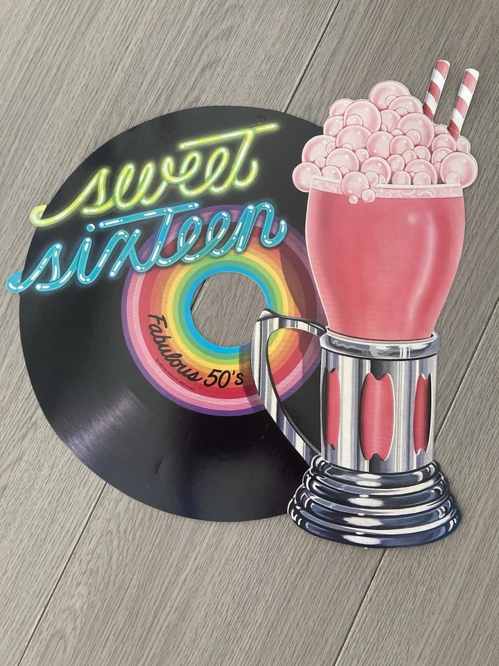 Lote De 4 Decoraciones De Fiesta De Papel Beistle 'Fabuloso Años 50' 1988 Foto 4 de 4