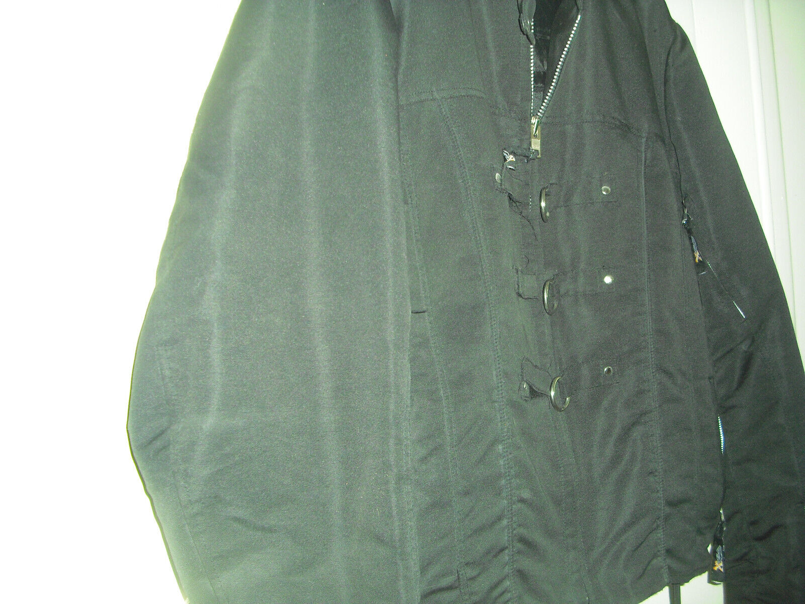 Picture 3 of 6