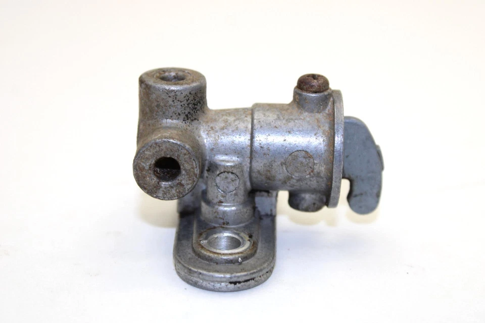 1988 Suzuki Quadrunner 250 Oem Petcock 44300-19B01 AS18 - Image 2 of 4