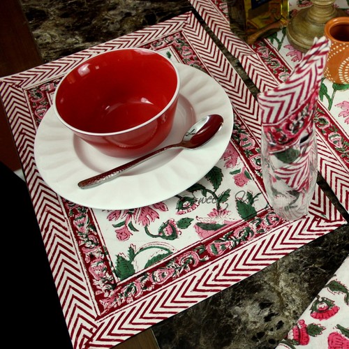 Mantel rectangular con estampado en bloque de vid floral algodón, blanco rojo, lino de mesa - Imagen 23 de 25