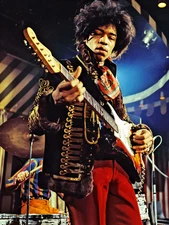 8.5x11 Jimi Hendrix Photo Poster Rock Legend Fender Stratocaster 1967 Photo