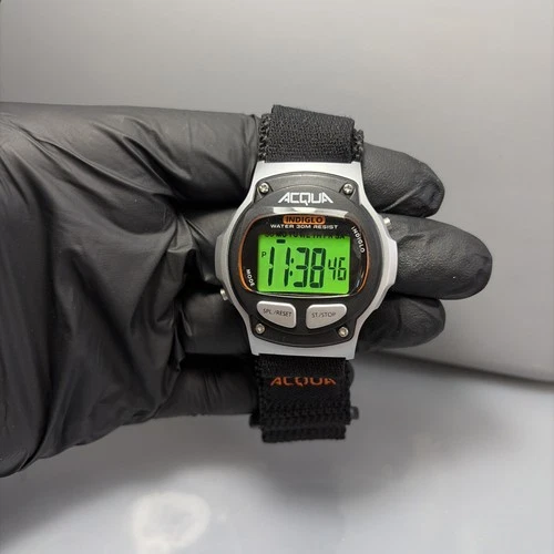 Timex Vintage Model Indiglo Acqua 30m Resist New Battery