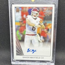 Leaf 2018 Ultimate Draft Autographed Baker Mayfield BA-BM1 Football Card