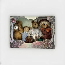 Boyds Bears The Wonderful Wizard of Oz Complete 4 Piece Plush Set w/Toto And Box