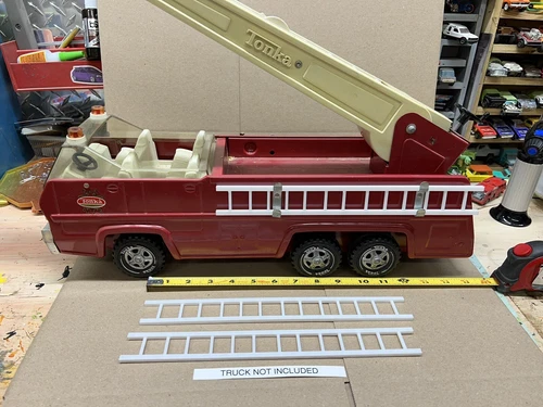 2 Tonka Aerial/Ladder Fire Truck ladders (TRUCK NOT INCLUDED)