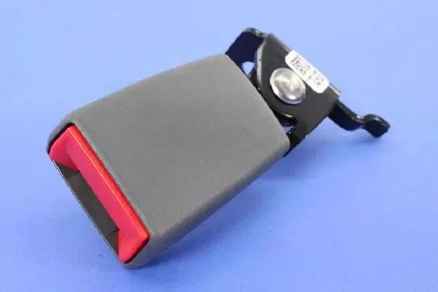 Conjunto de hebilla de cinturón de seguridad trasero genuino Mopar 2013-2014 Dodge Dart 1SW11LA8AA Foto 3 de 4