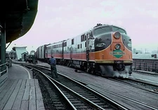Illinois Central E7A 4007 with Train 8 the Creole at Memphis TN 1963 5 x 7 Photo