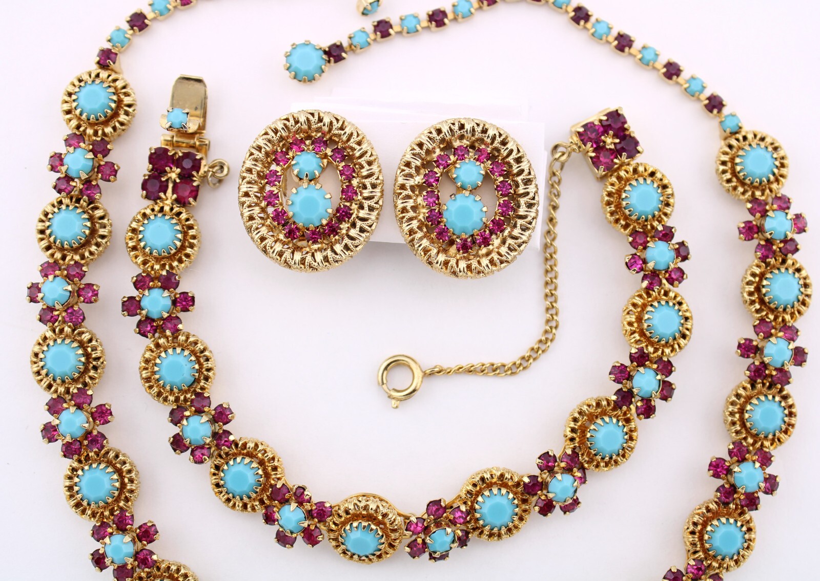 Antique Turquoise Ruby Rhinestone Gold Filigree N… - image 3