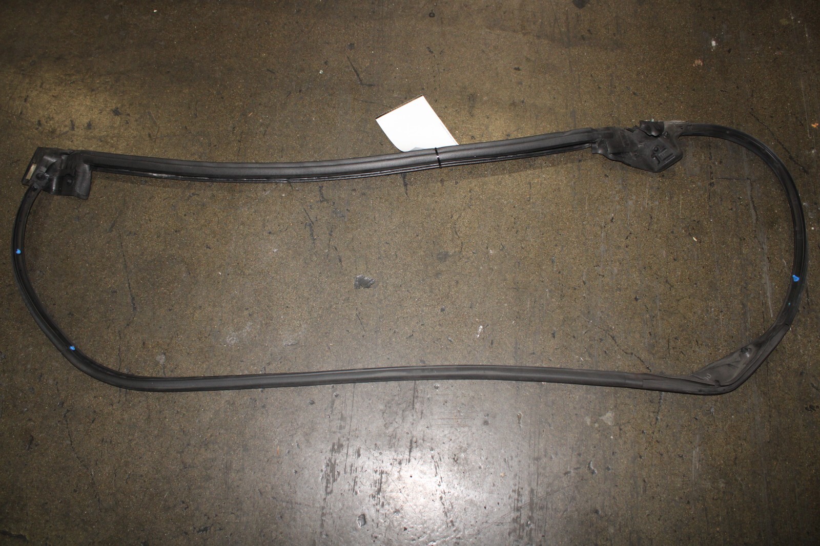Lamborghini Huracan, LH, Left, Door Inner Seal Moulding, Used, P/N 4T0837911C