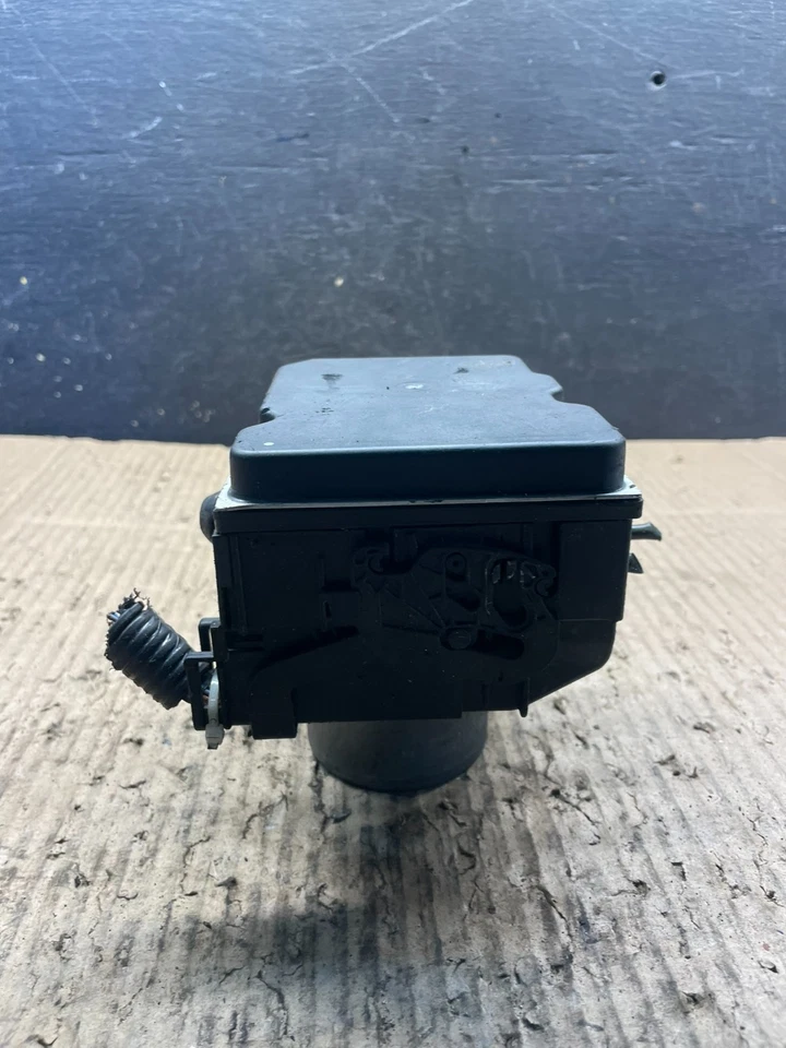 Bomba de freio antibloqueio 2009 - 2010 Infiniti M35 ABS fabricante de equipamento original S4462 DG - Imagem 2 de 4