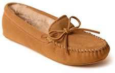 Minnetonka Women's Cozy Suede Faux Fur Lined Softsole Moccasin Slipper Tan
