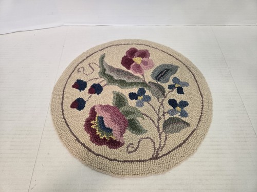 Hand Hooked 100% Virgin Wool Queen Ann 15"x15" Chair Pad FREE SHIPPING