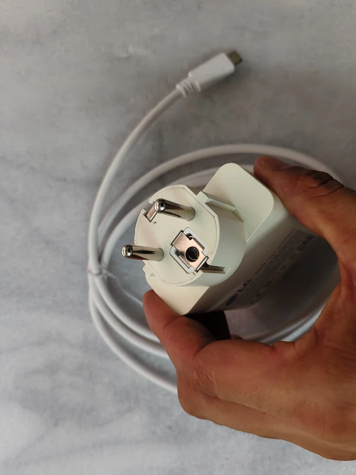 Cargador rápido genuino para LG Gram Pro 17Z90SP-E.ADB9U1 LP90WGC20H-EK 20V 4.5A 90W Foto 3 de 4