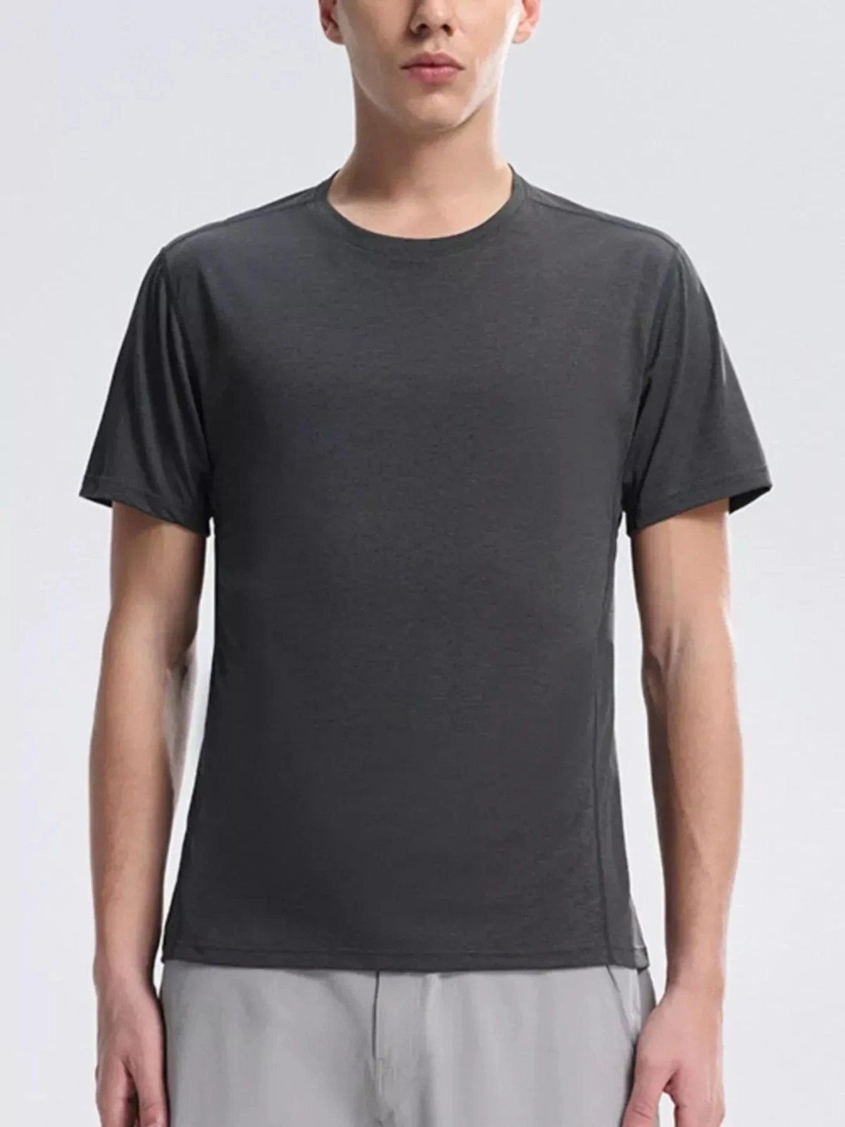 Men's Dark Gray Round Neck Quick-Dry T-Shirt