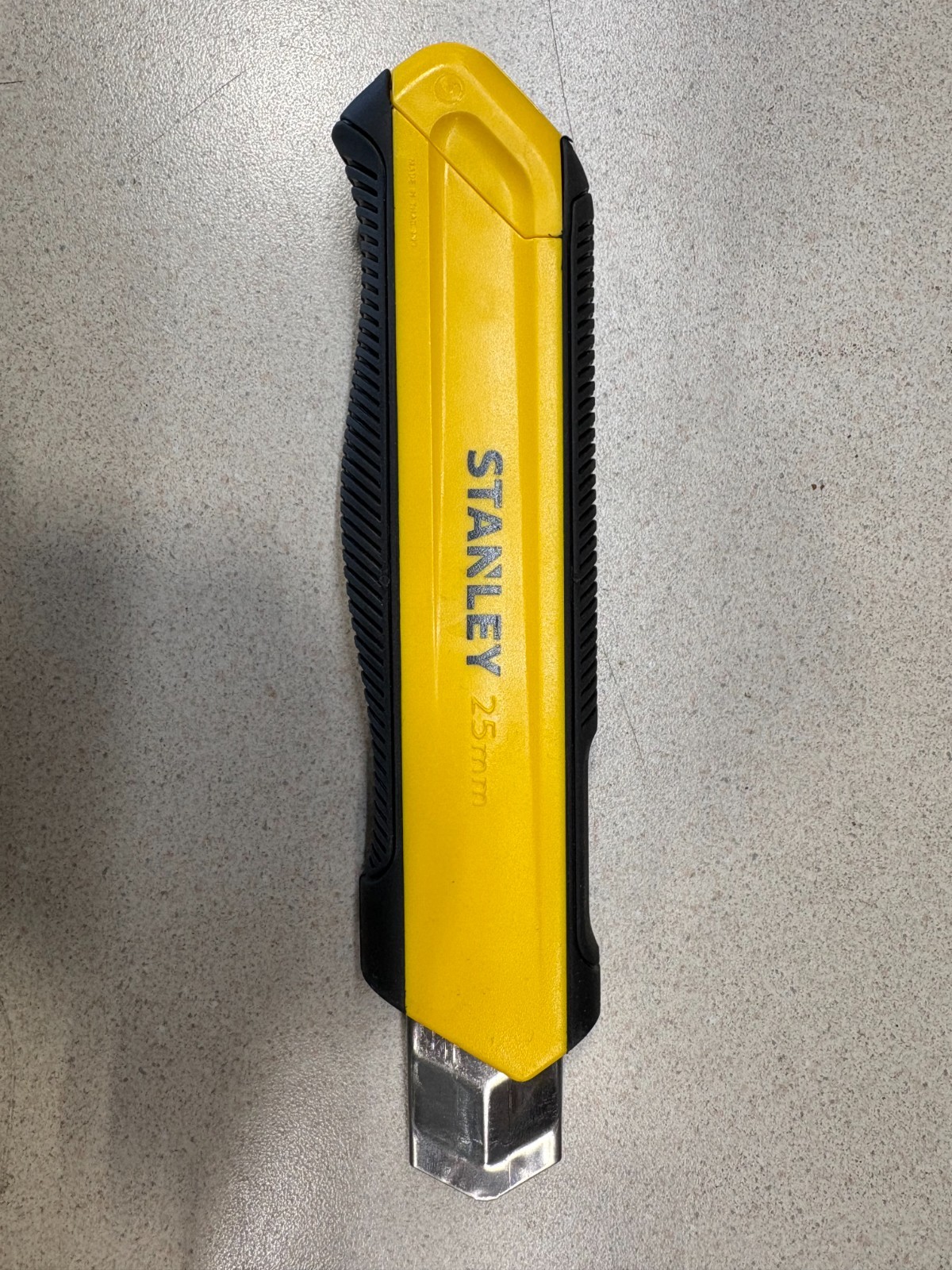 STANLEY 25 mm QUICK POINT Snap Off Blade Knife - H Series - **FREE SHIPPING**