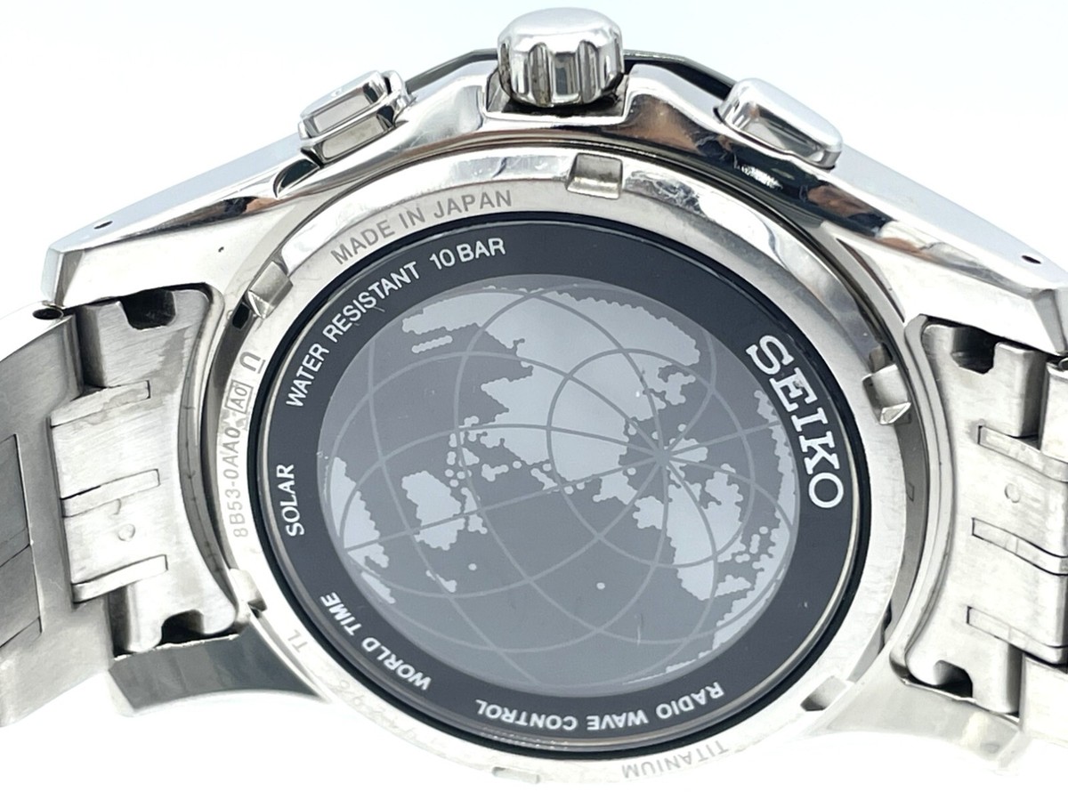 Near MINT SEIKO Brightz Radio Wave Solar Titanium Men's