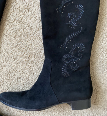 Women s Balenciaga Embroidered Suede Boots 1 Inch Heel Size 36 Us 6 Black