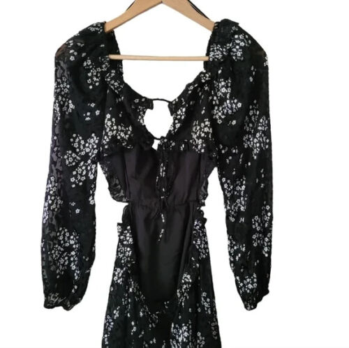 ASTR The Label Avila Floral Cutout Long Sleeve Mini Dress Black Women's M - Picture 6 of 11