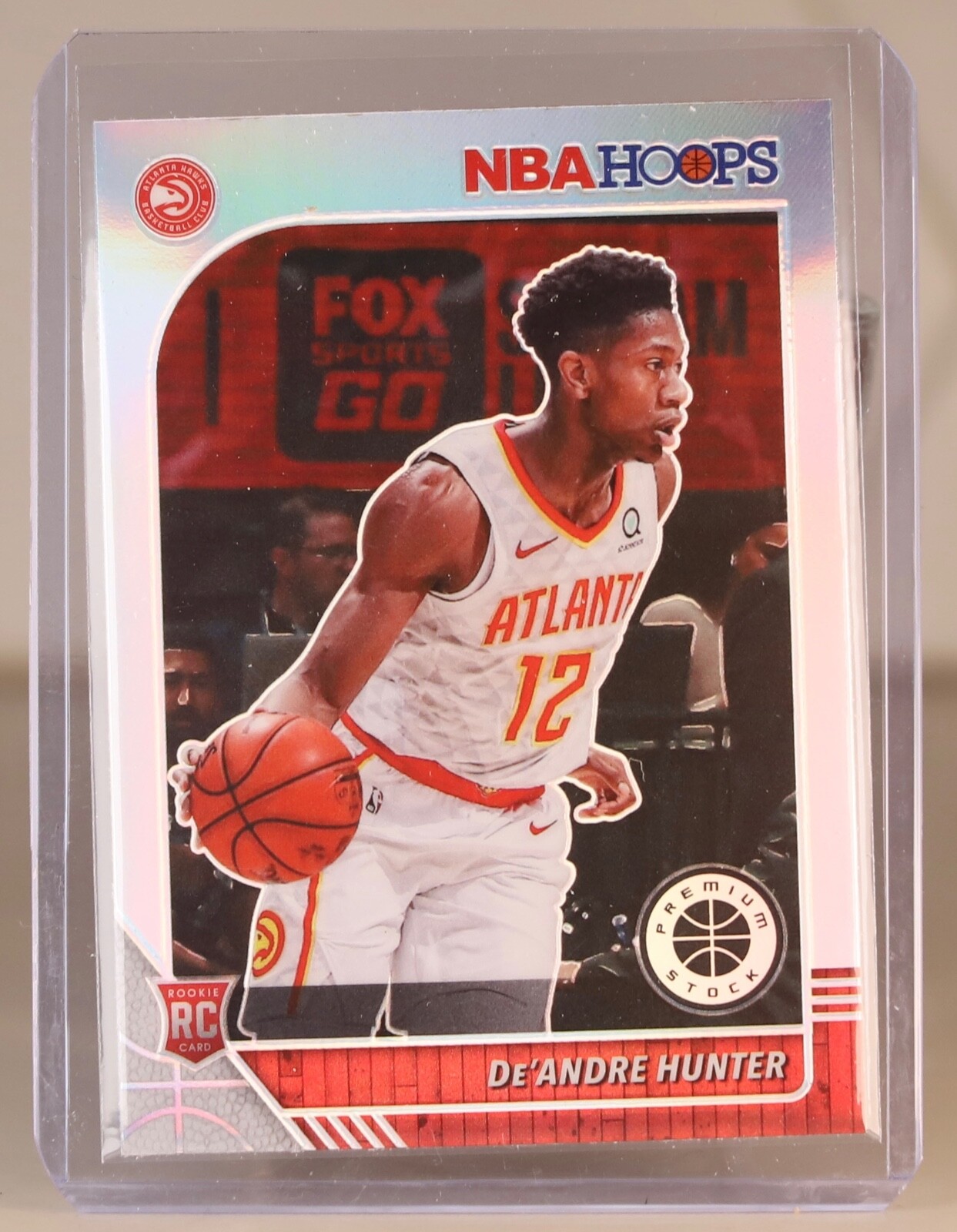 2019-20 Panini NBA Hoops Premium Stock - Silver Prizm #202 De'Andre Hunter (RC)