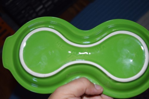Fiesta HLC Shamrock Green Cream And Sugar on Figure 8 Tray 4 Piece Fiestaware - Picture 4 of 4