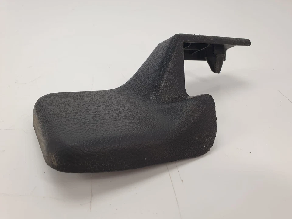 OEM Subaru Impreza GF8 WRX Front Left Seat Slider Bolt Cover Trim USED N - Image 2 of 4