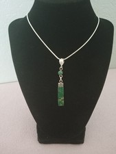 16 inch Silver rope chain with green stone pendant