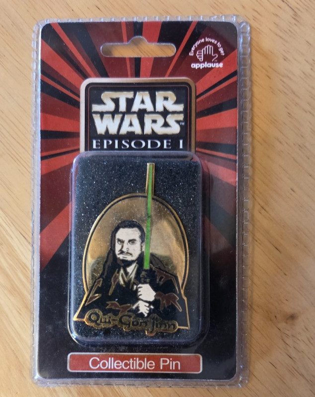 Vintage Phantom Menace Star Wars Episode 1 Collectible Pin QIU GON JINN