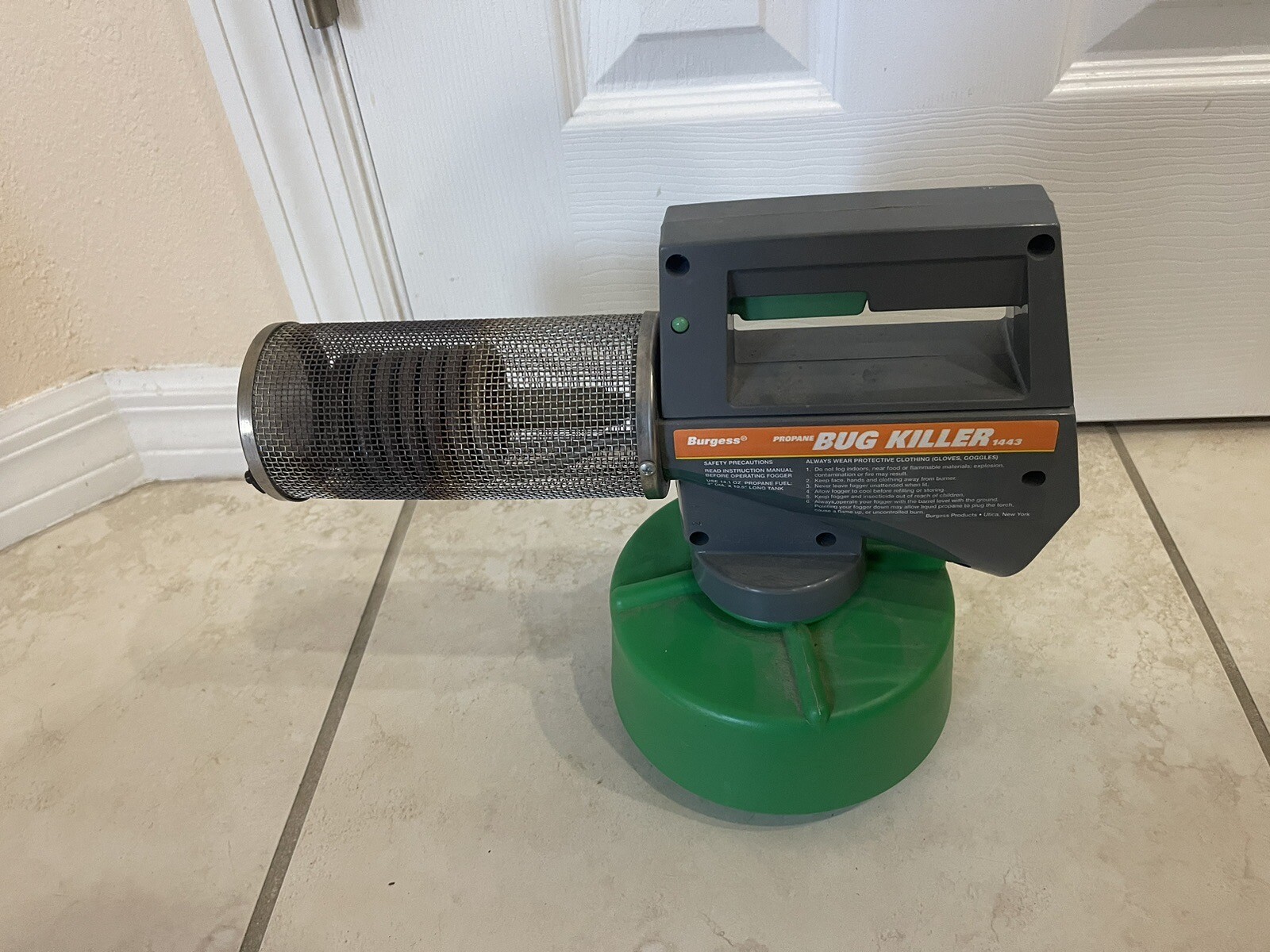 Burgess Portable Handheld Propane Insect Bug Killer Fogger Model 1443