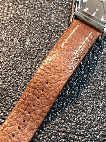 Kenneth Cole Men’s Watch Barrel/Tonneau Shape Bronze Tone Dial 43mm New Battery - Picture 10 of 24