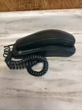 Southwestern Bell Freedom Phone Push Button Wall/Desk Corded GREEN Sleek line