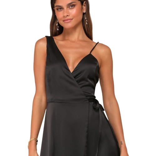 Maxi Vestido Lulus Negro Satinado Envolvente S Vestido Formal Abertura Alta Nuevo sin Etiquetas - Imagen 4 de 8