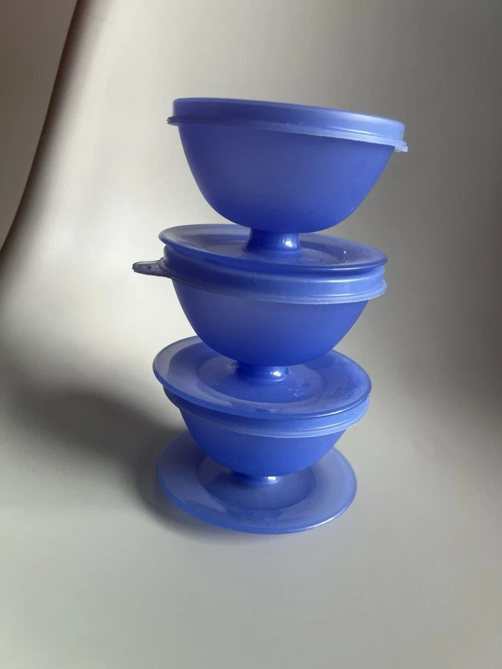 Tupperware 3 x Pudding Dessert Eis Becher m. Fuß Deckel Vintage Schalen