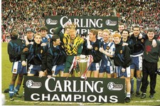 MANCHESTER UNITED FC 10 Postcard/prints (2)