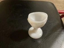 Vintage Glass Optical Eye Wash Cup Clear Milk Glass, 8-Panel. Eye Ball Shape Top