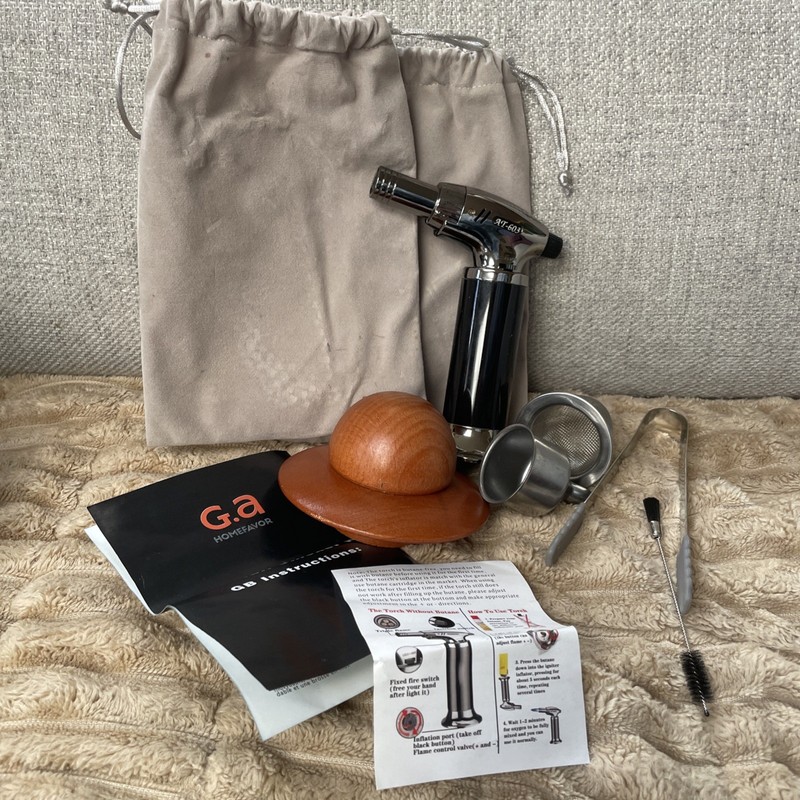 cocktail smoker kit with torch