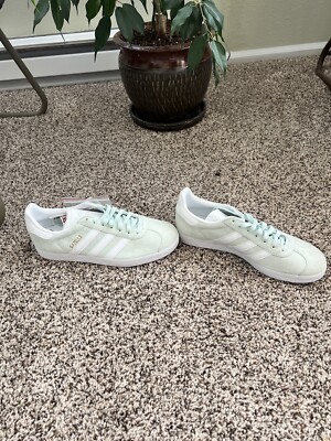 New Adidas Originals Gazelle Ice Mint/White/Gold Metallic RARE Women's Size  8 | eBay