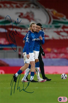 BEN GODFREY & TOM DAVIES SIGNIERT 12x8 ANFIELD WIN (ACG CERT AG18149)