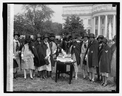 Mrs Coolidge Visiting Nurse Society White House Washington DC 1927 Cake