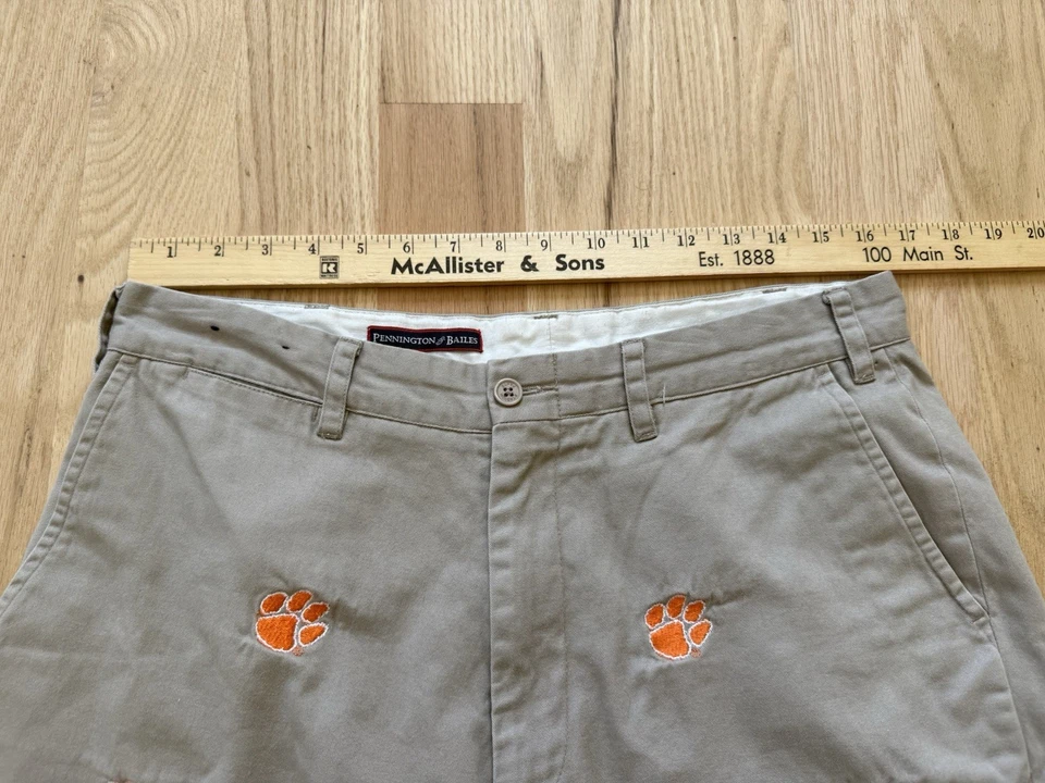 Pantalones Cortos Pennington & Bailes CLEMSON Tigers Stadium Beige PARA HOMBRES 34 Foto 4 de 4