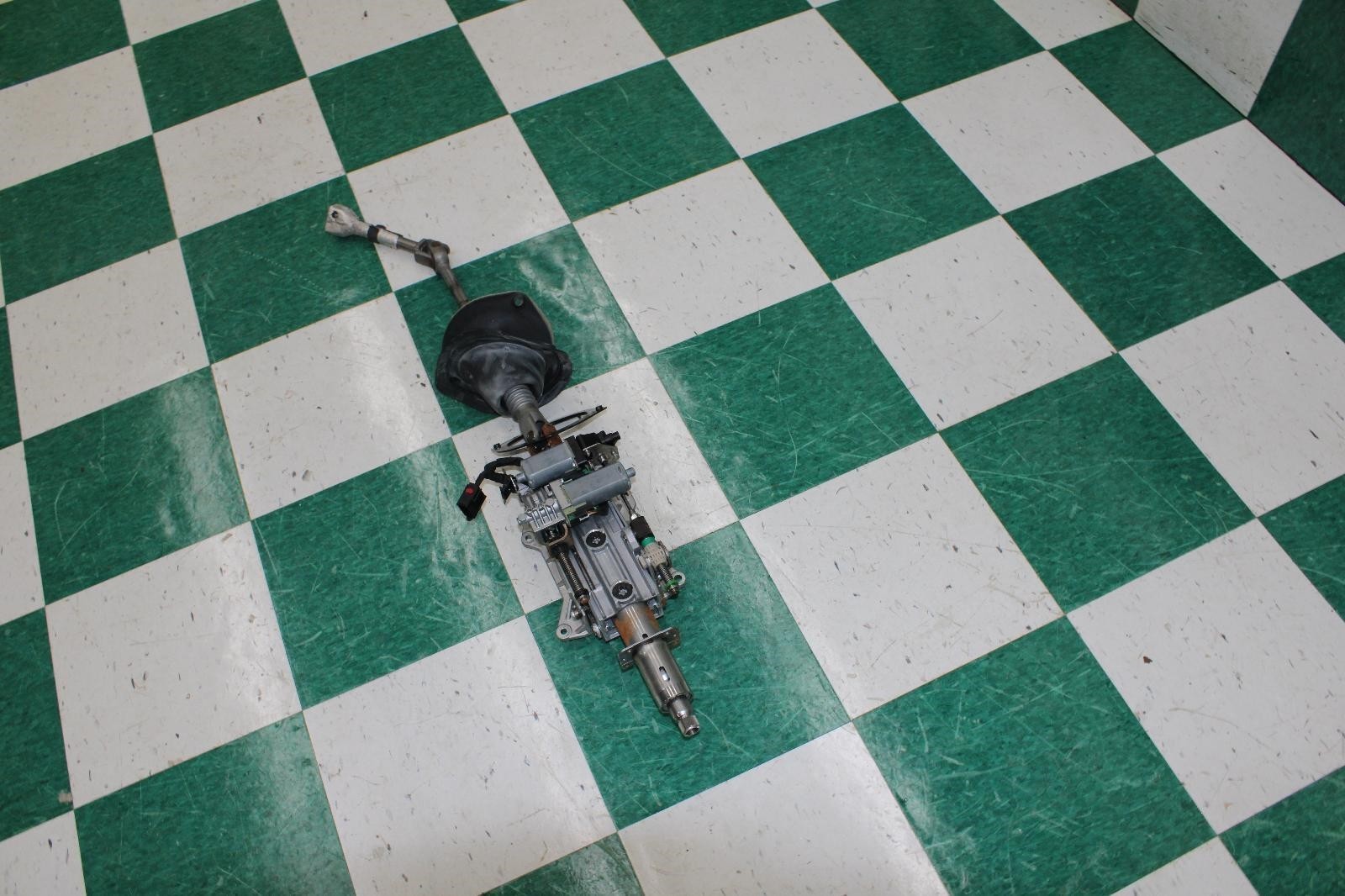 Maserati Ghibli 2014-2021 Steering column