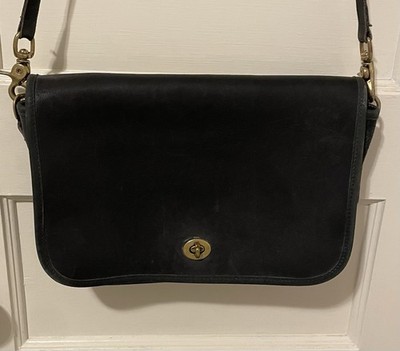 VINTAGE Coach Black Pocket Leather Purse 8014