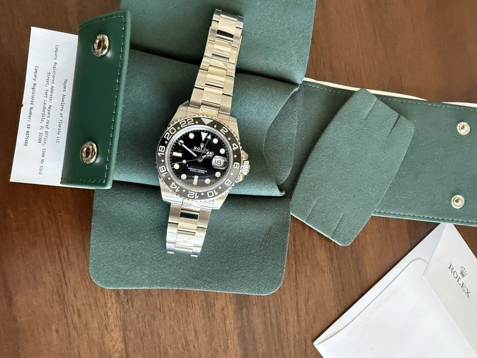 Funda protectora suave para reloj de cuero verde ROLEX  Foto 2 de 4