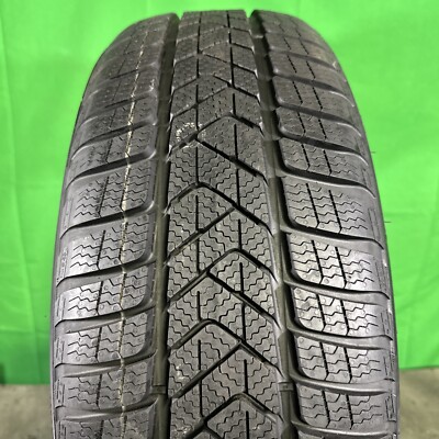 Single,Used-225/60R18 Pirelli Sotto zero 3 104H 10/32 DOT 5117