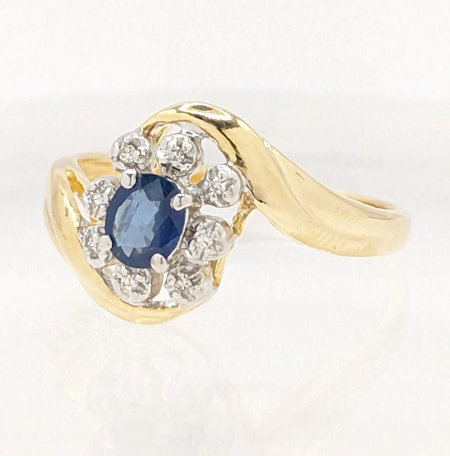 10K 2.5g Yellow Gold Blue Sapphire Diamond Halo Bypass Ring Swirl Band Size-7 - Image 4 of 4