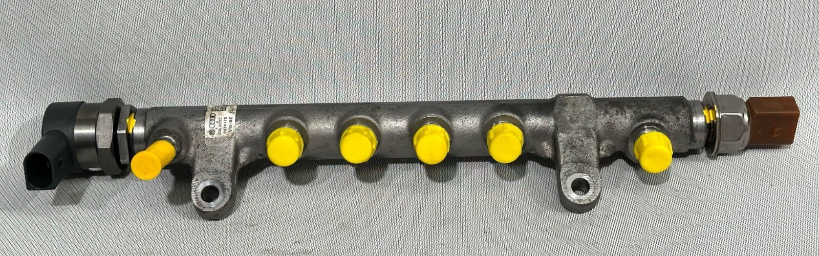 REFURBISHED VW /AUDI 2.0 TDI CBAB FUEL INJECTOR RAIL 03L089C