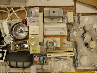 RESTPOSTEN 40x Lampen Leuchten Downlight Shop Halogen Trafo Notlicht Licht 