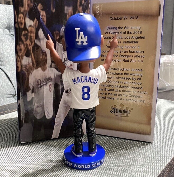 新品非売品Dodgers Kobe Bryant コラボユニフォームLAKERS s-l400.png