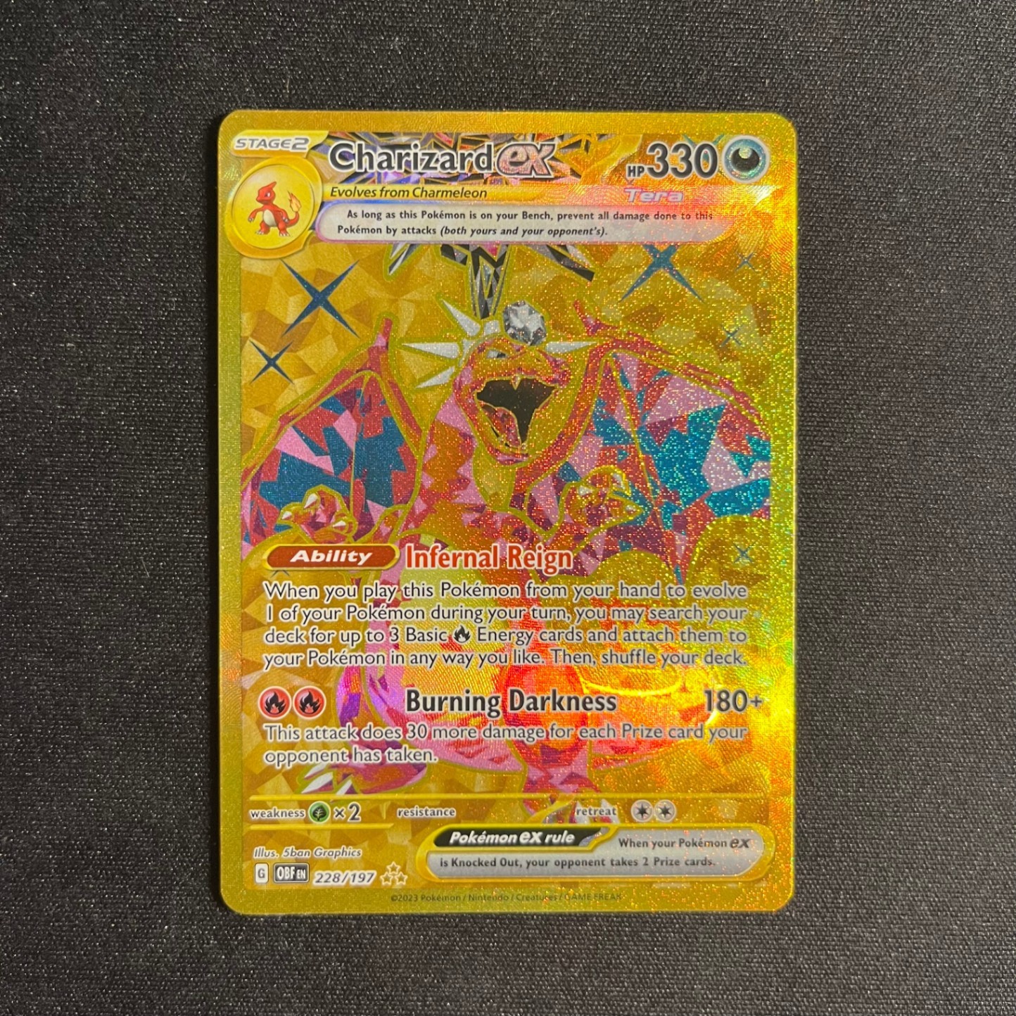Pokemon TCG- Charizard ex Hyper Rare SV03: Obsidian Flames 228/197 NM