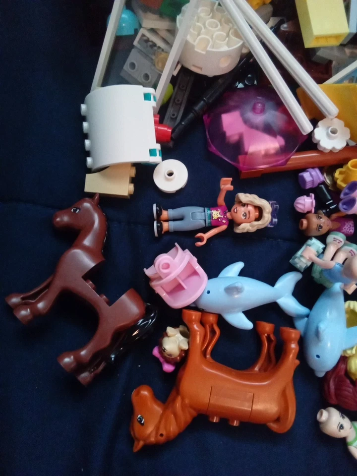 Lote autêntico de minifiguras LEGO de animais amigos - Imagem 2 de 4