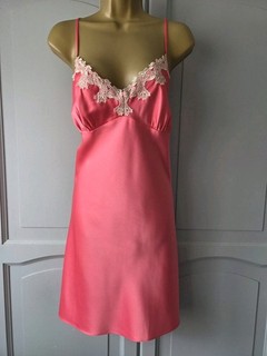 LADIES VTG CORAL SILKY SATIN POLYESTER FULL SLIP SIZE 18 20